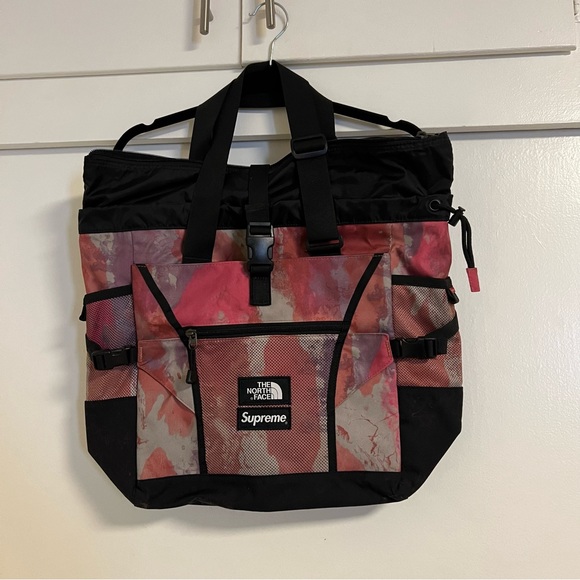 Supreme Handbags - SUPREME x The North Face adventure tote bag. Pink dyed look. Embroidered logo.
